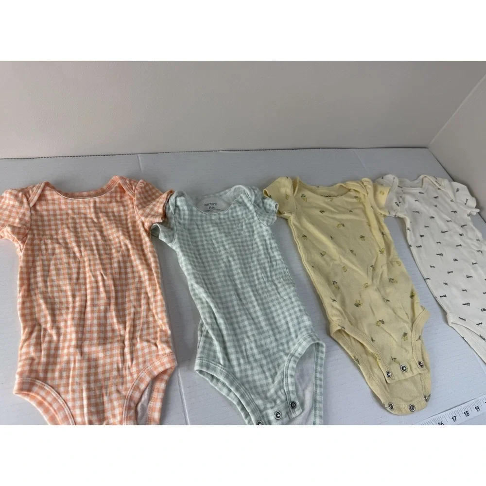 Carter's Baby Girl Bundle 6M Bodysuits Lot of 4 Pieces Cotton Pastels